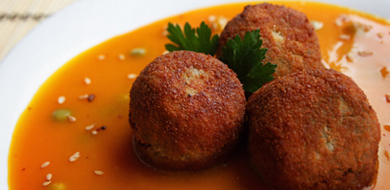 Albóndigas de champiñones con crema de calabaza