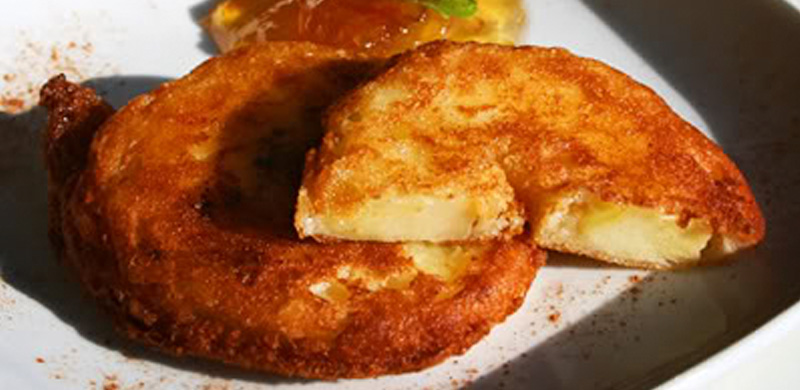 Rosquillas de manzana fritas