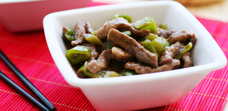 Ternera con pimientos verdes